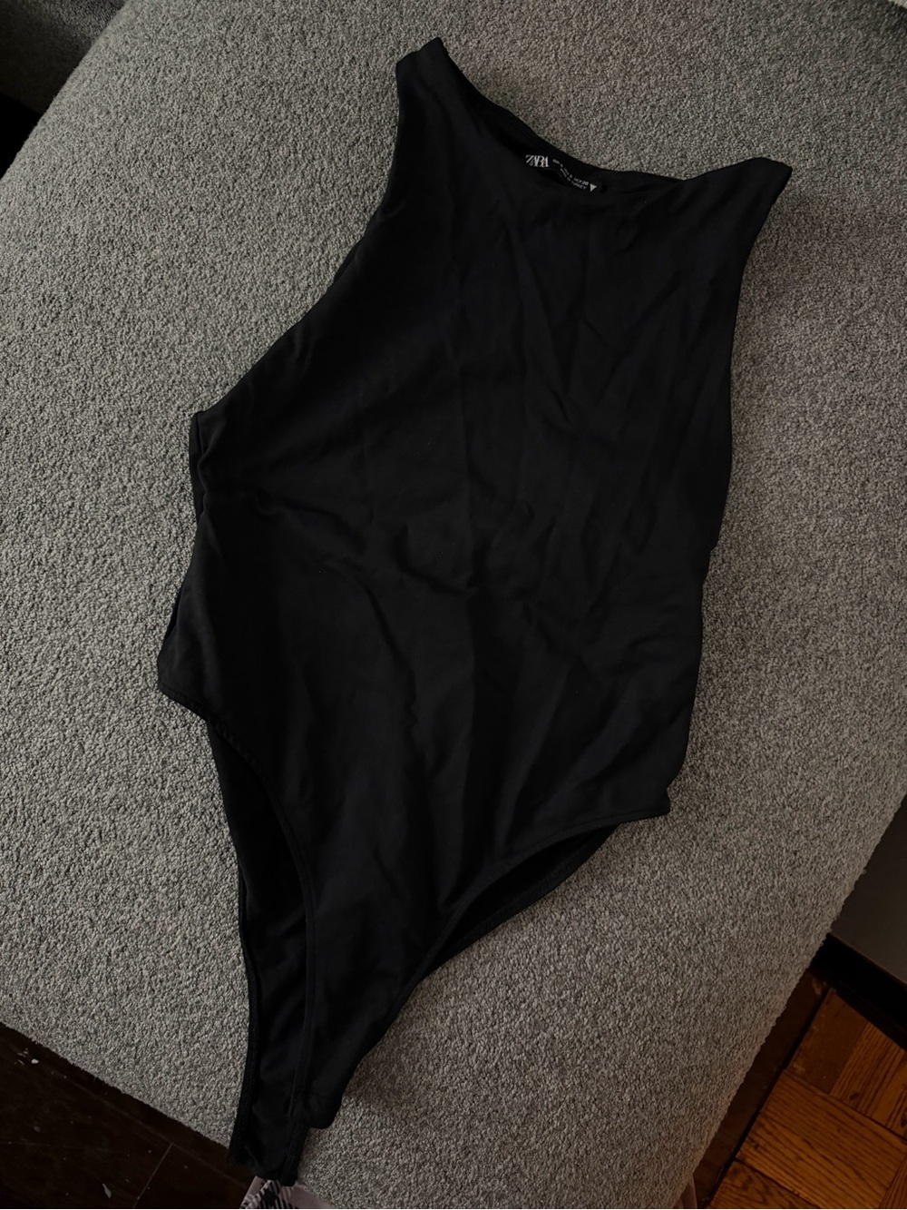 Zara Black Sleeveless High-Neck Bodysuit